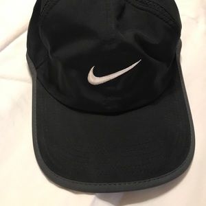 Lightweight Nike run hat